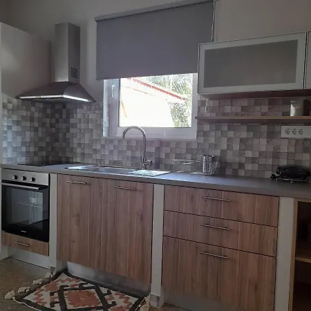 Maro Sweet Apartment Aigio